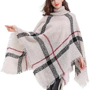 Women’s warm winter poncho